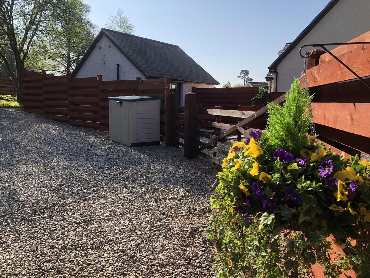 The Wee Ludging Cottage, Rashfield, By Dunoon Exterior photo